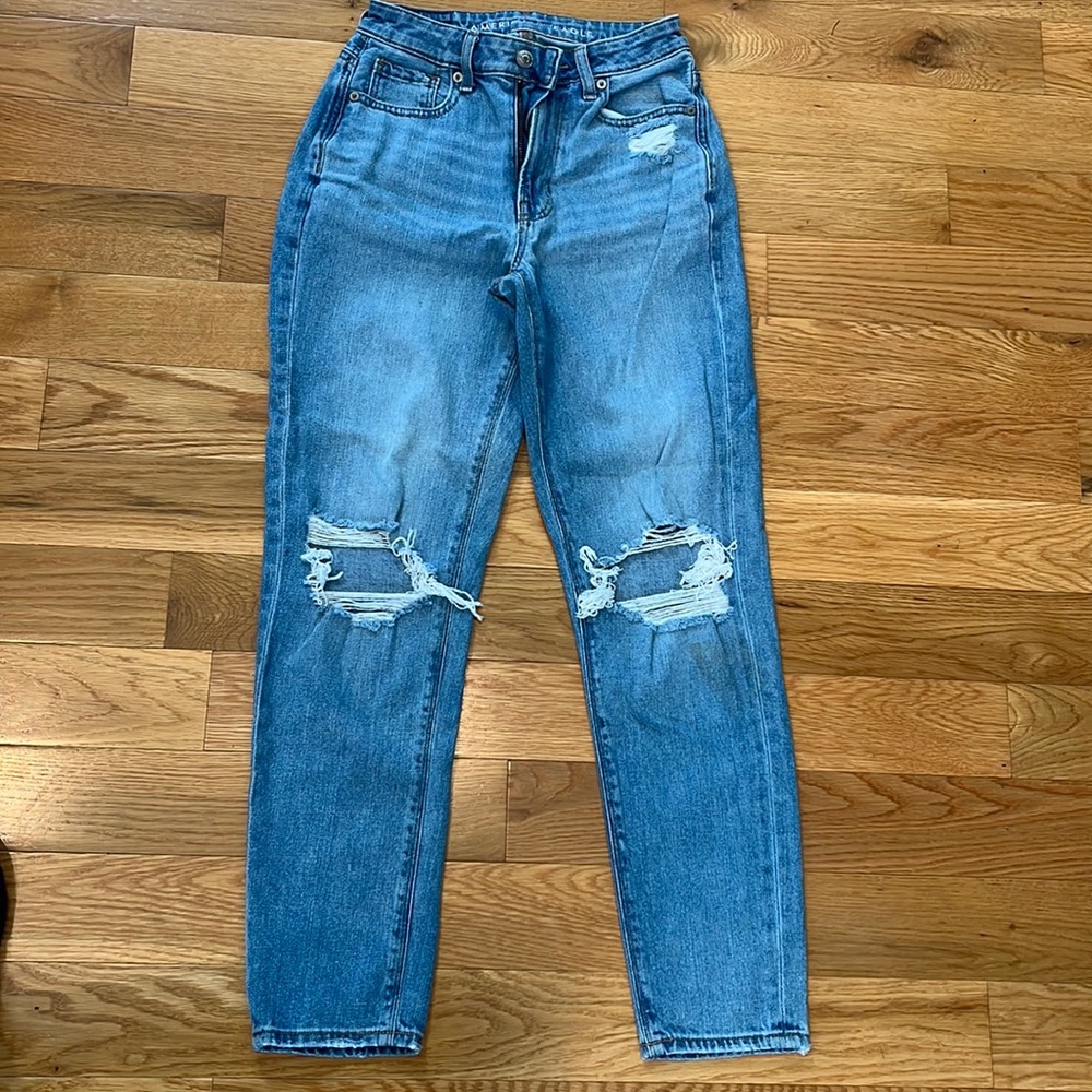 American Eagle size 00 regular mom jean gently used